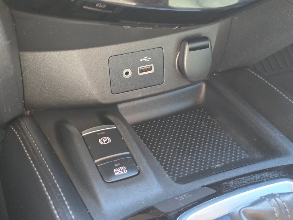 Used 2019 Nissan Rogue SL FWD image 11