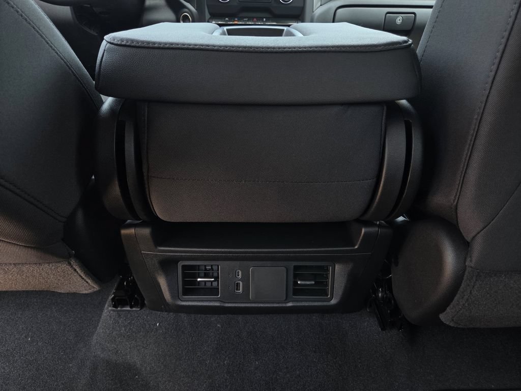 New 2026 Chevrolet Silverado 1500 Custom AWD/4WD image 21