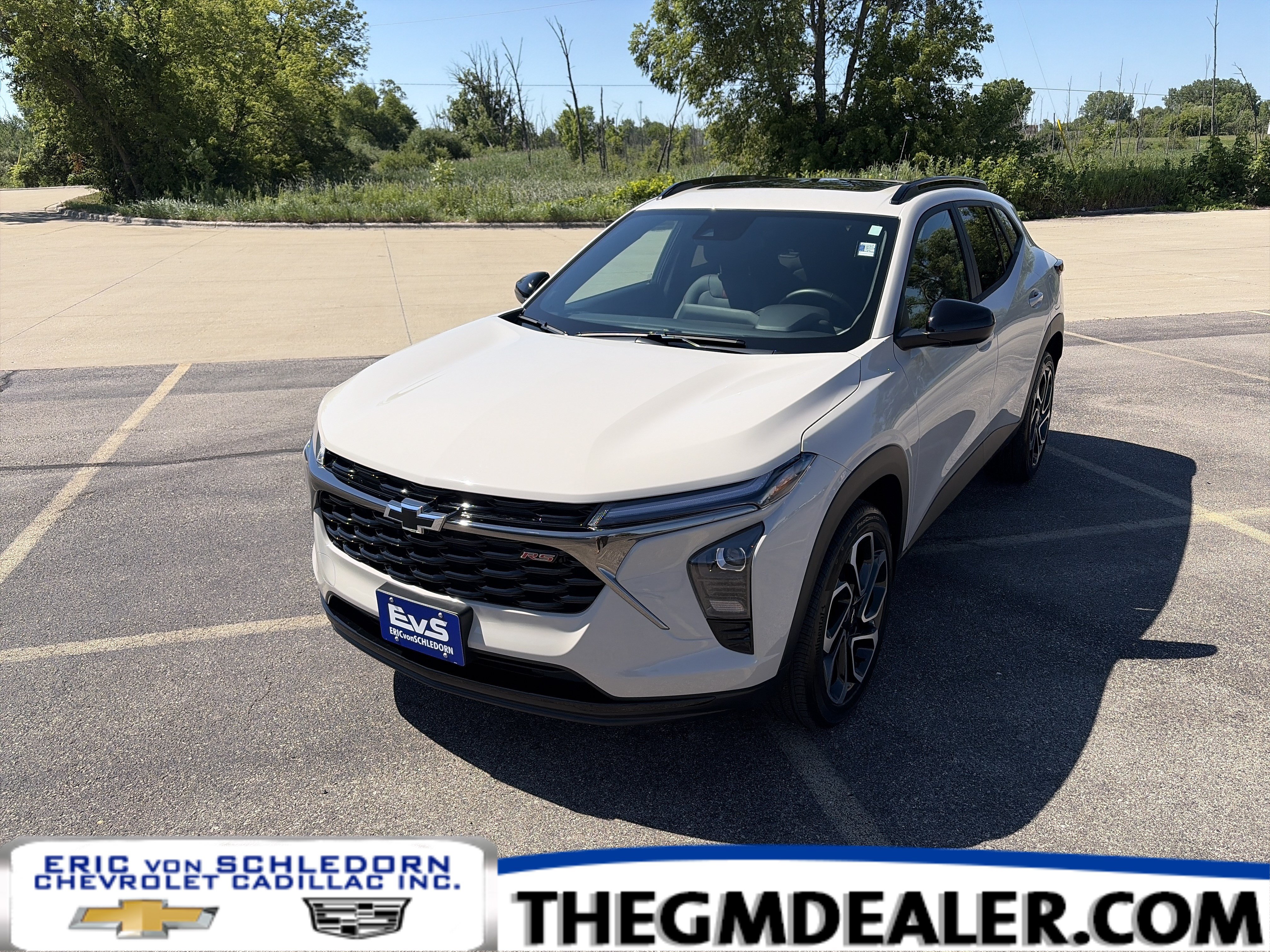Used 2026 Chevrolet Trax RS w/ Sunroof Package