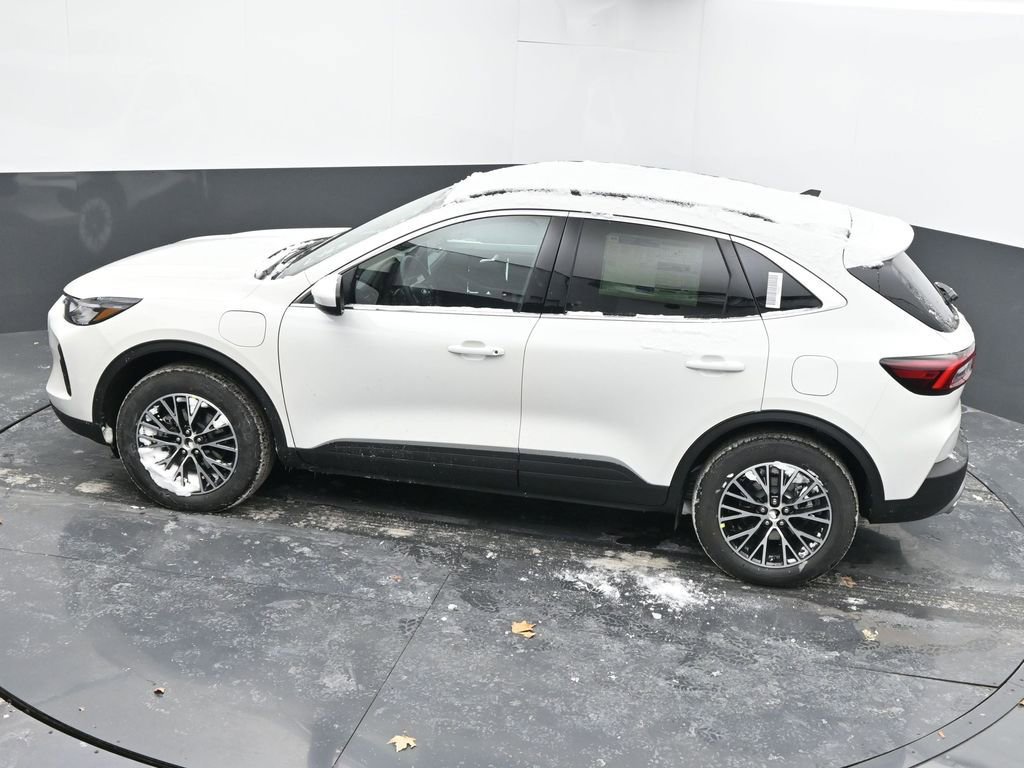 New 2026 Ford Escape Base w/ Class II Trailer Tow Package image 38