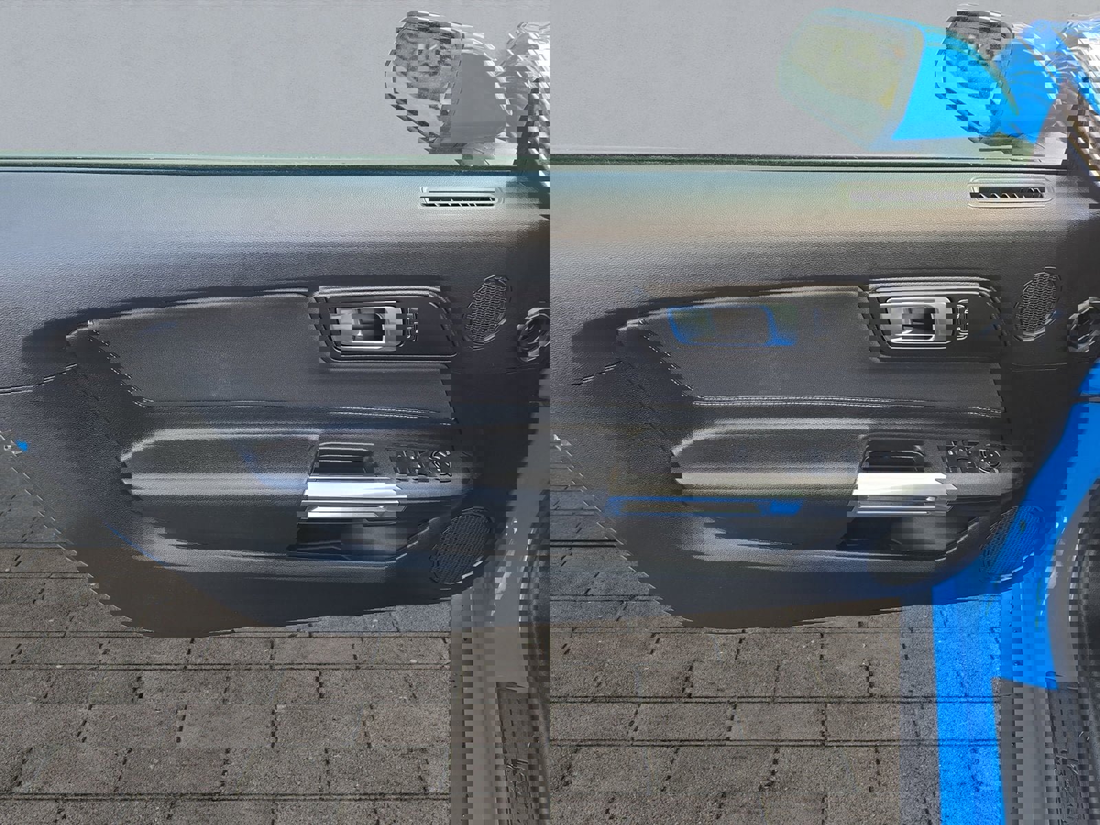 Certified 2022 Ford Mustang Convertible w/ Equipment Group 101A image 10