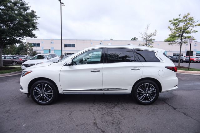 Used 2017 INFINITI QX60 Luxe w/ Deluxe Technology Package AWD/4WD image 12