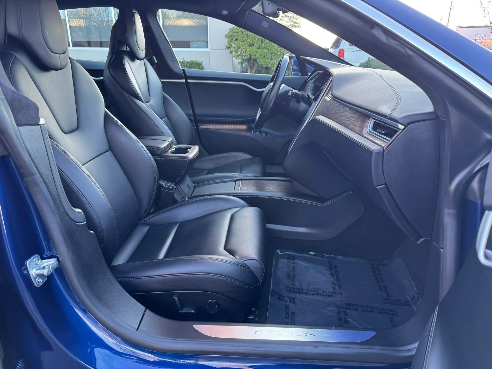 Used 2017 Tesla Model S 75D AWD/4WD image 30