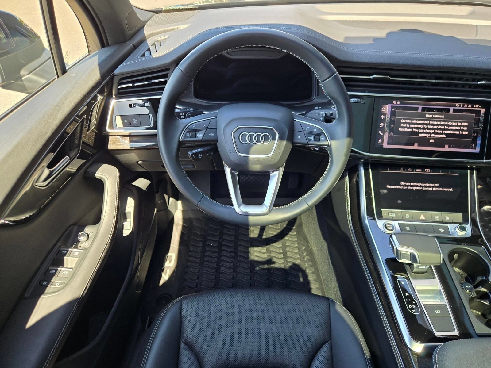 Used 2025 Audi Q7 3.0T Premium Plus AWD/4WD image 14