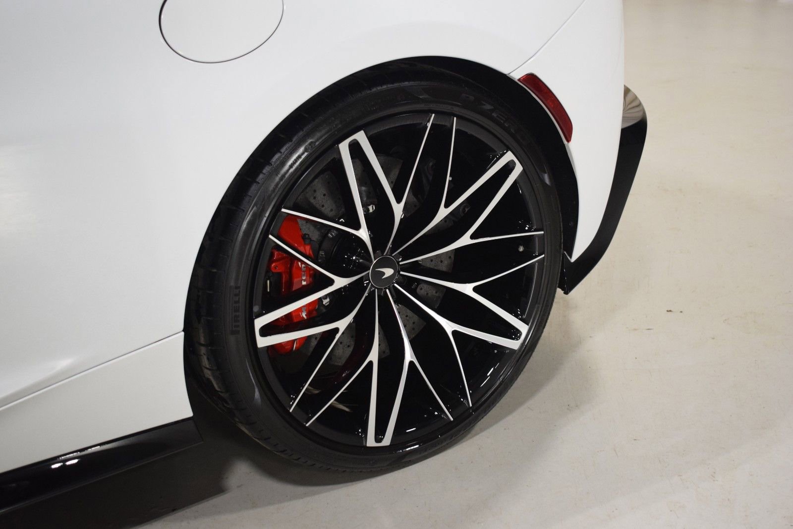 New 2026 McLaren GTS RWD image 7