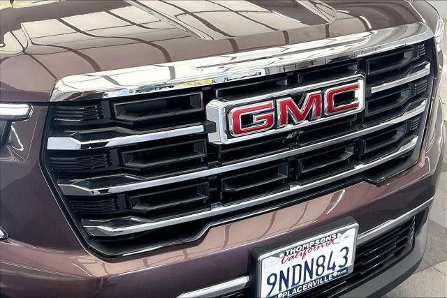 Used 2024 GMC Acadia Elevation w/ Luxury Package AWD/4WD image 30
