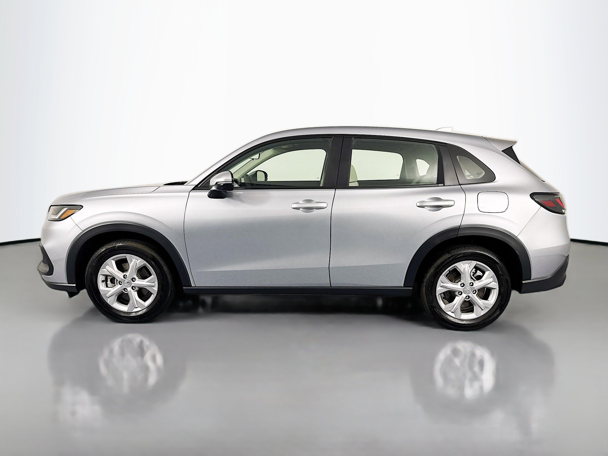Certified 2025 Honda HR-V LX image 8