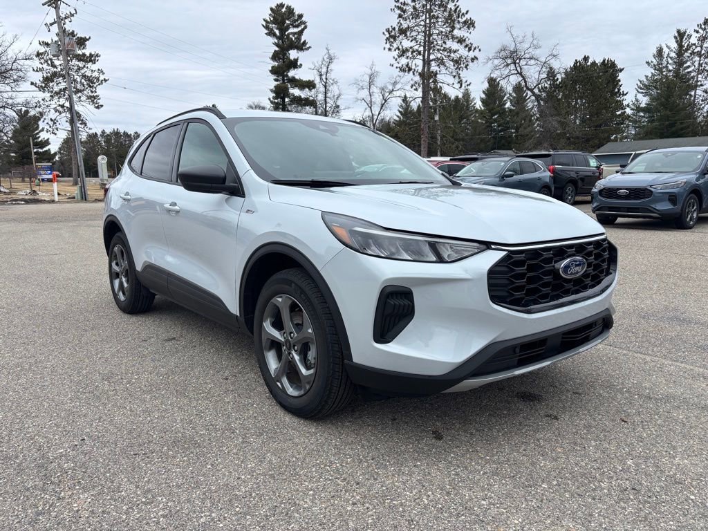 Used 2025 Ford Escape ST-Line w/ Tech Pack #1