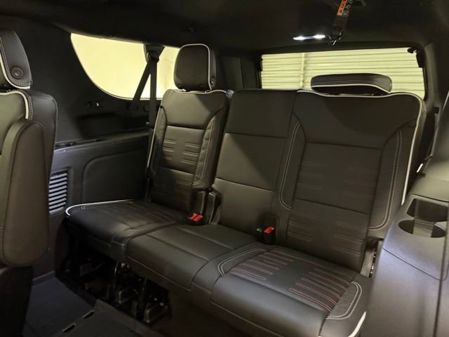 New 2026 GMC Yukon XL AT4 Ultimate w/ LPO, Floor Liner Package image 18