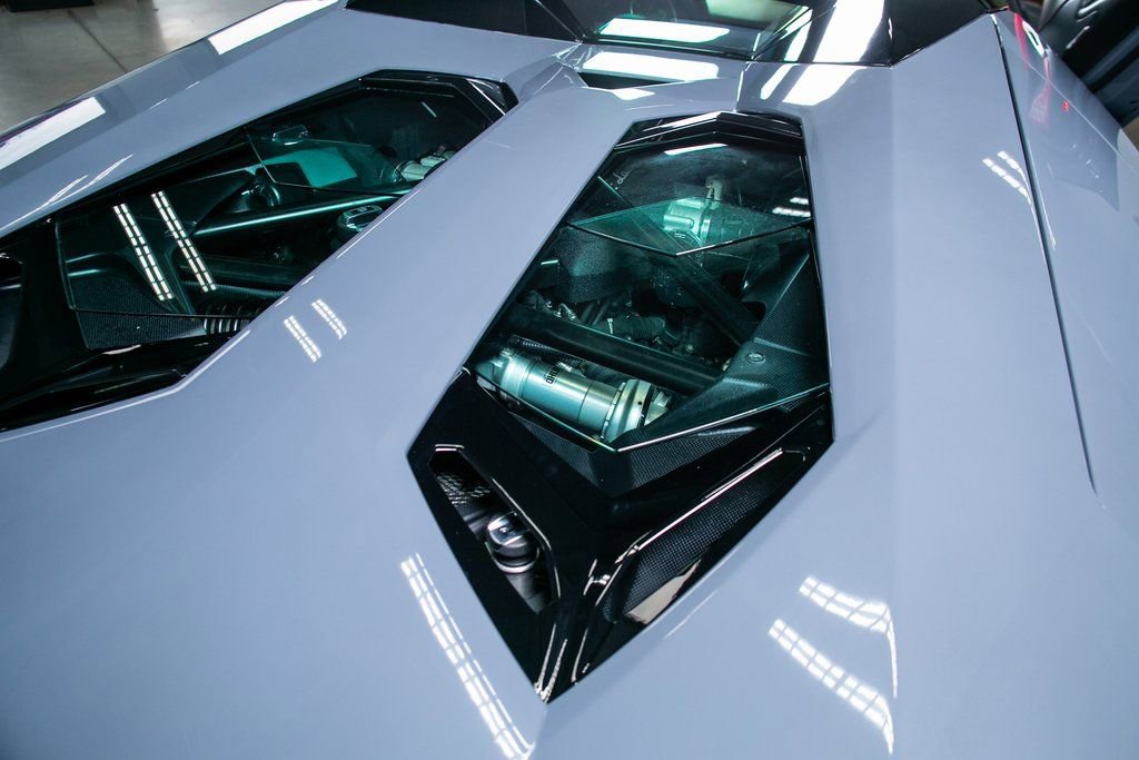 Used 2013 Lamborghini Aventador LP 700-4 image 47