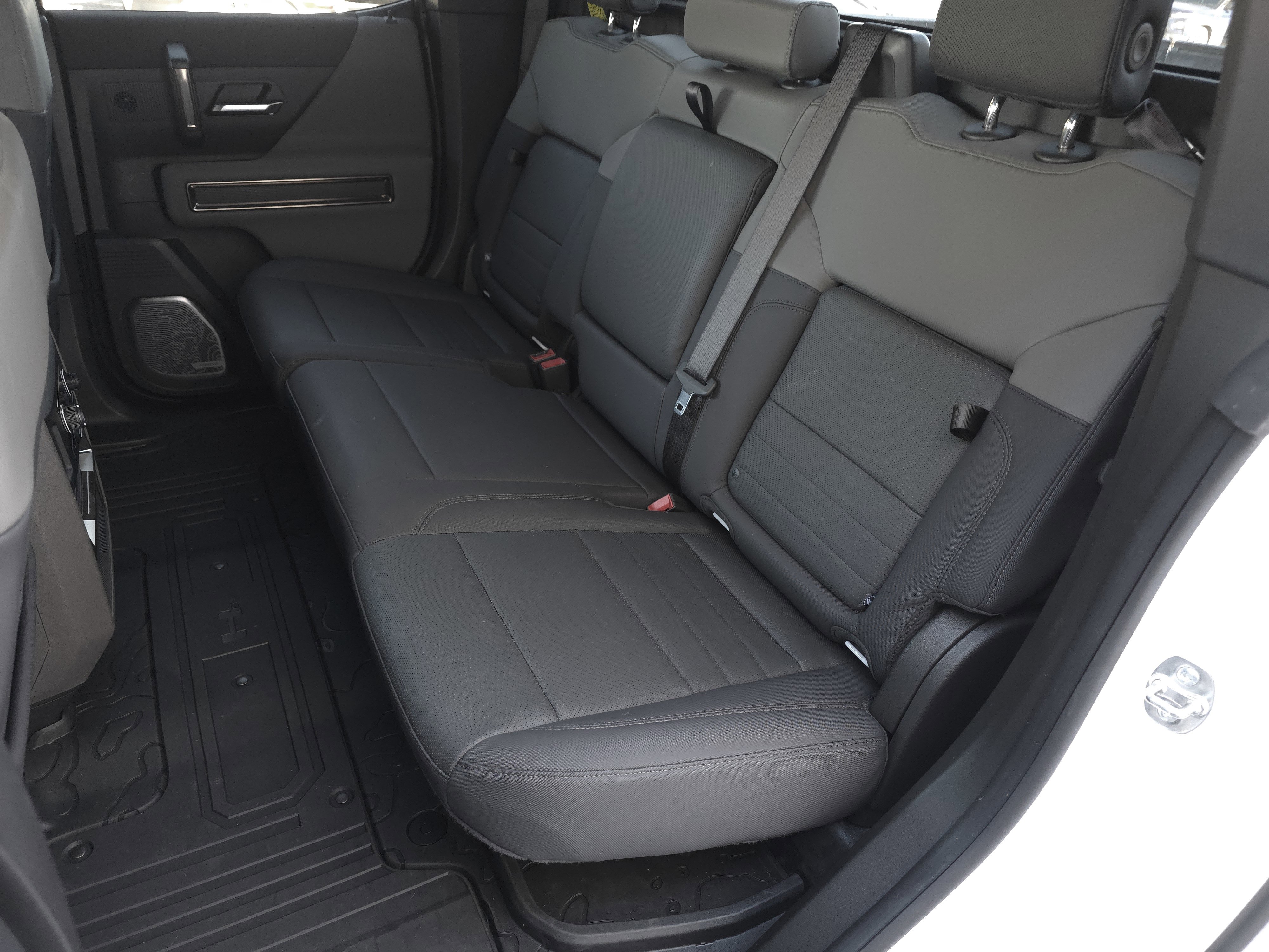 Used 2025 GMC Hummer EV 3X w/ Battery Pack, 24 Module Pack image 32