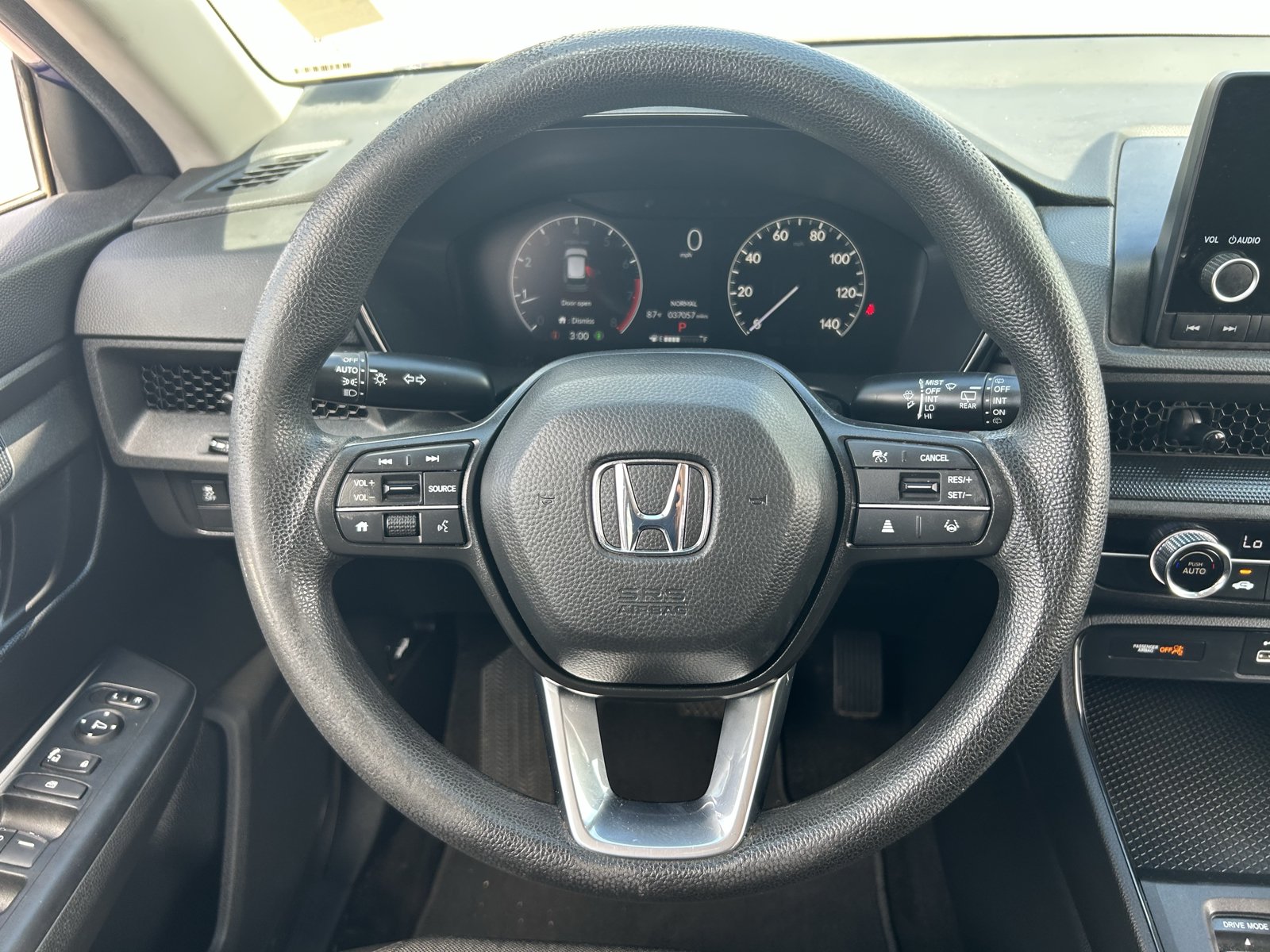 Used 2025 Honda CR-V LX image 22