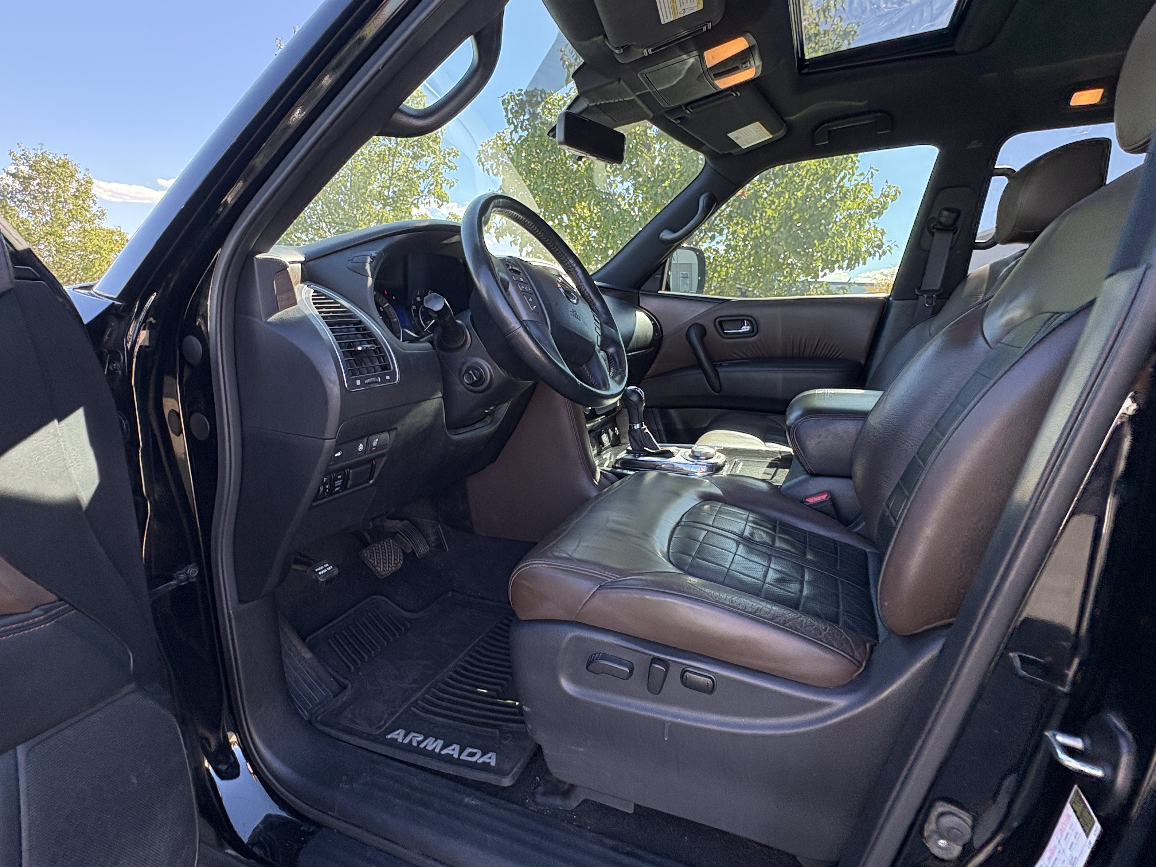 Used 2018 Nissan Armada Platinum w/ Captain Seat Package AWD/4WD image 10