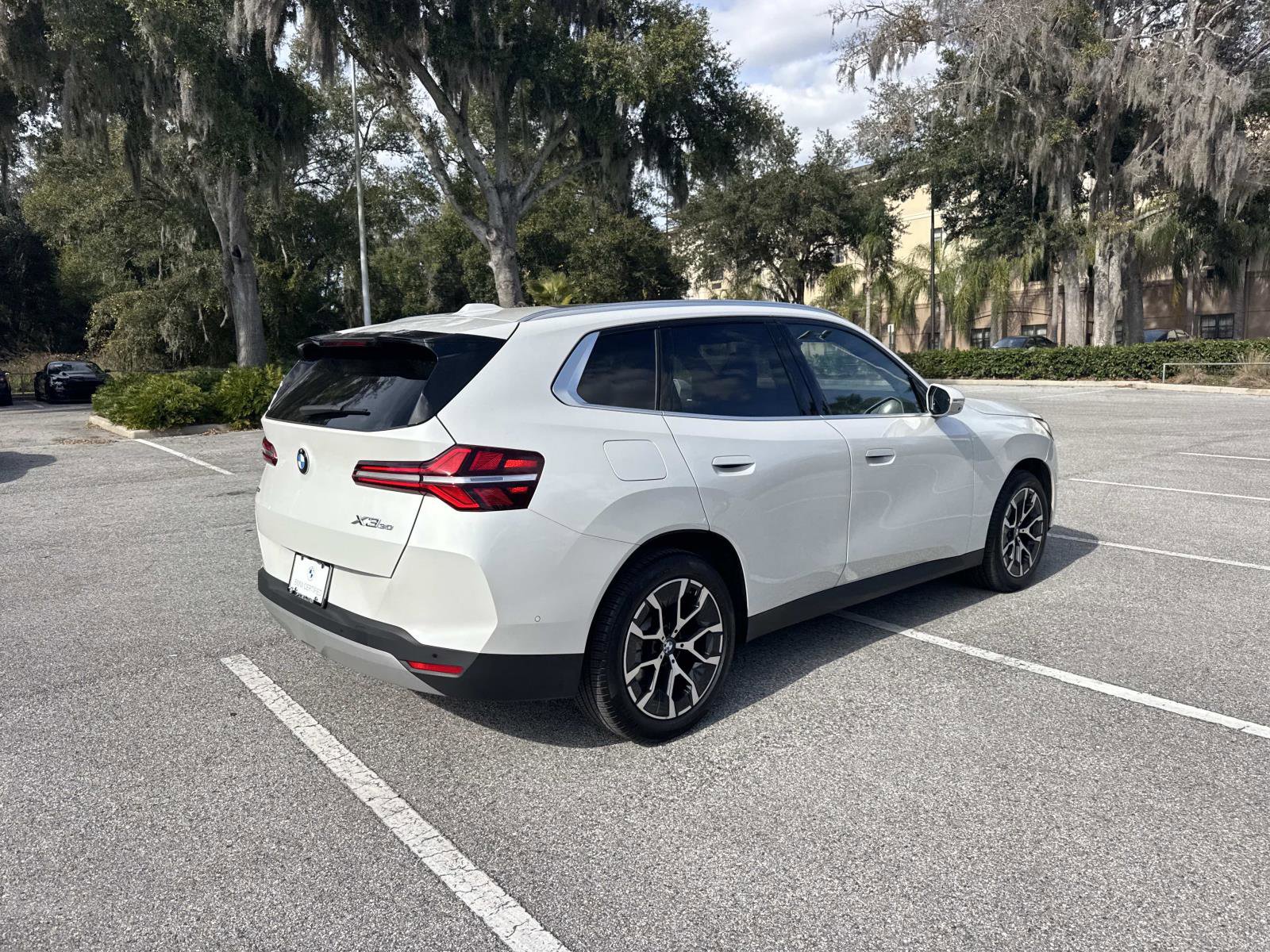 Certified 2025 BMW X3 xDrive30i image 4