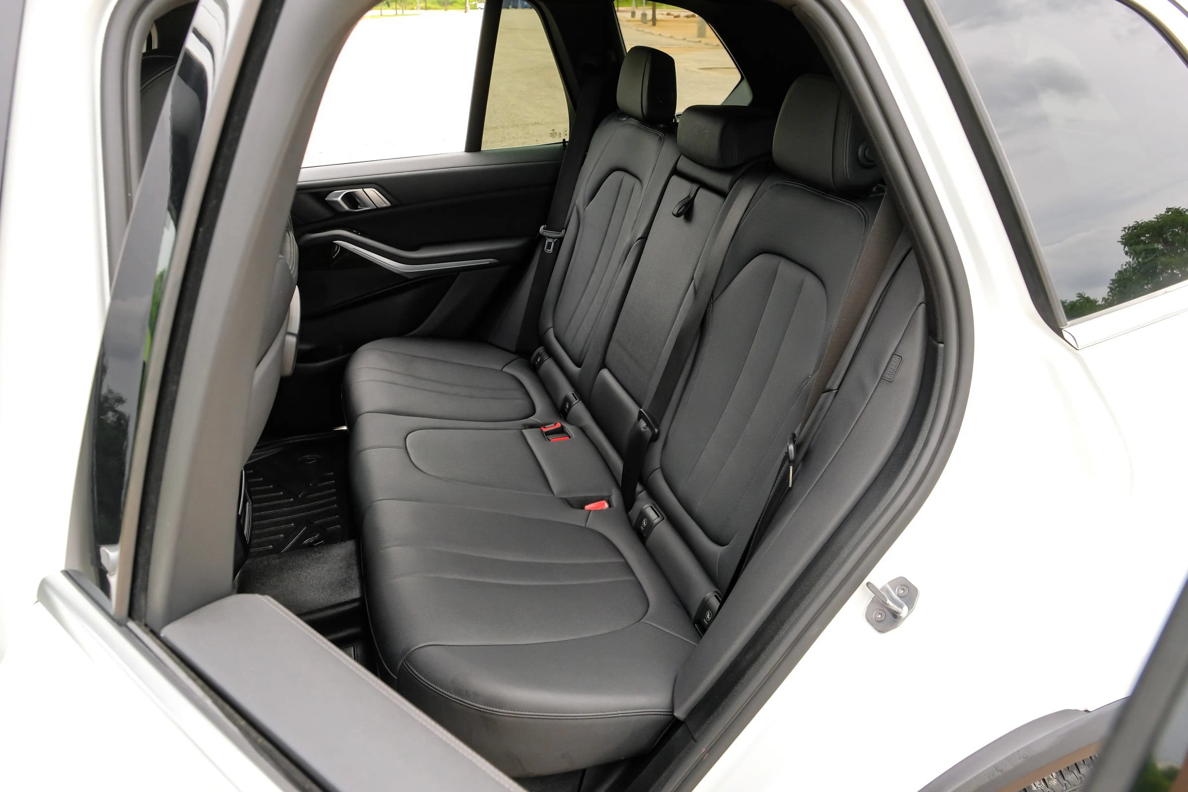 Used 2020 BMW X5 sDrive40i w/ Convenience Package RWD image 37