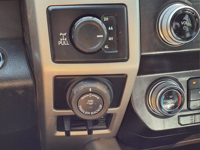 Used 2020 Ford F150 Lariat w/ Equipment Group 502A Luxury image 14