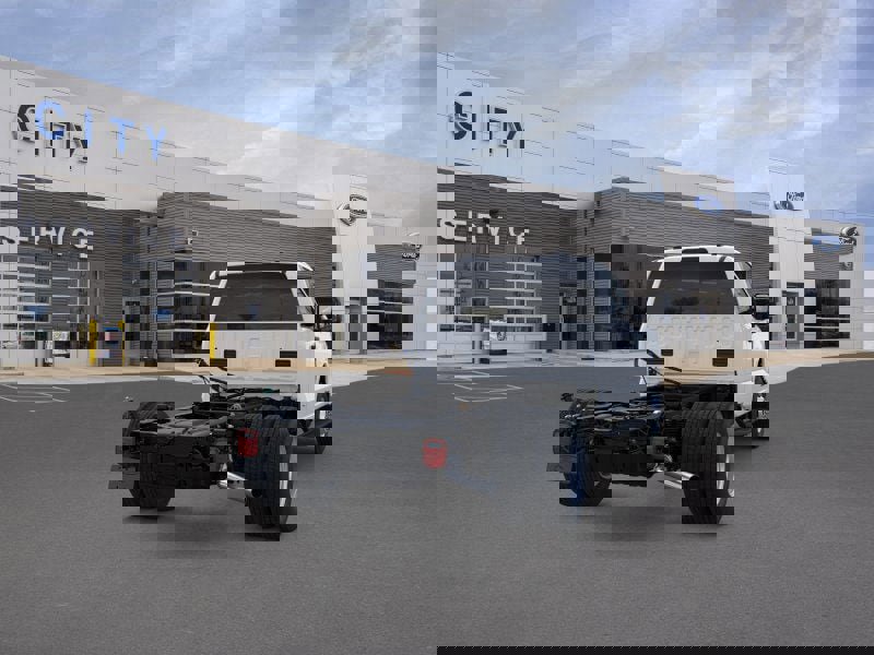 New 2026 Ford F350 XL w/ XL Chrome Package image 8