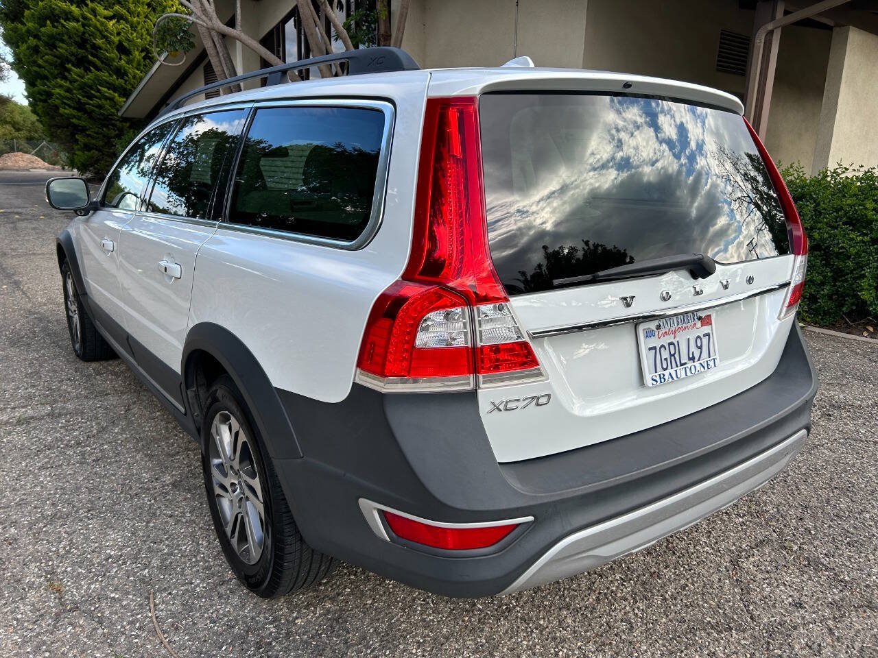 Used 2014 Volvo XC70 3.2 FWD image 21