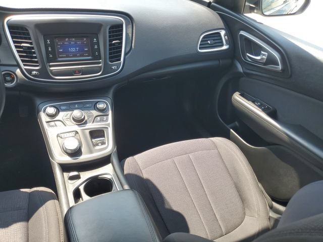 Used 2015 Chrysler 200 Limited w/ Convenience Group FWD image 14