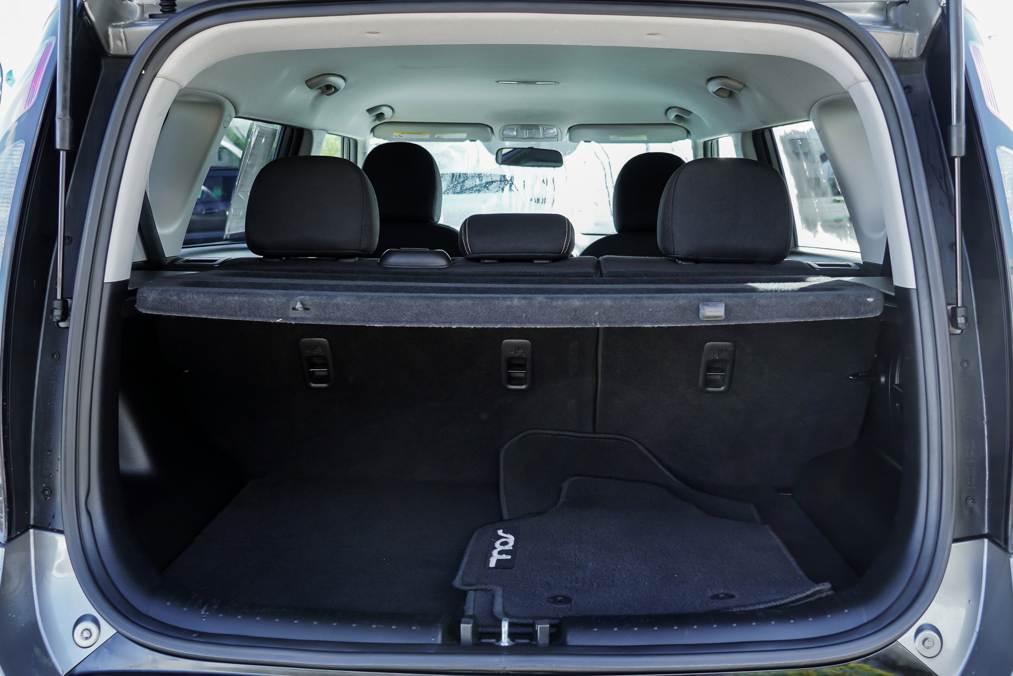 Used 2016 Kia Soul + FWD image 14