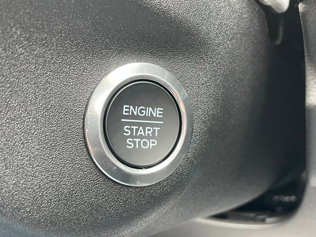 New 2026 Ford Transit 250 148 Medium Roof w/ Load Area Protection Package image 40