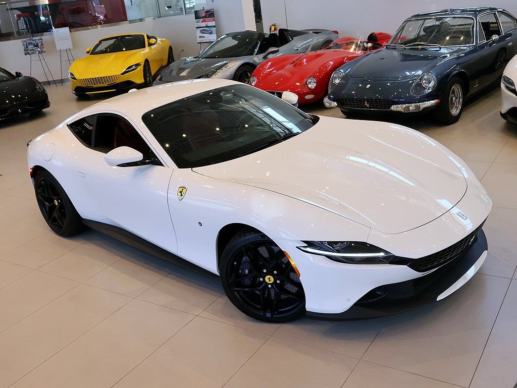 Used 2021 Ferrari Roma RWD image 69