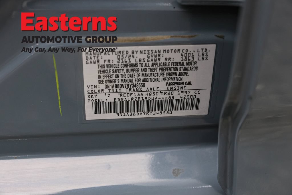 Used 2024 Nissan Sentra SR FWD image 35