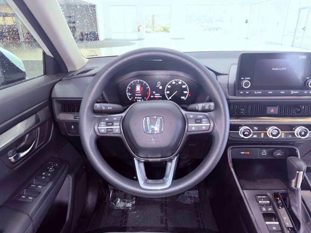 Used 2025 Honda CR-V LX image 16