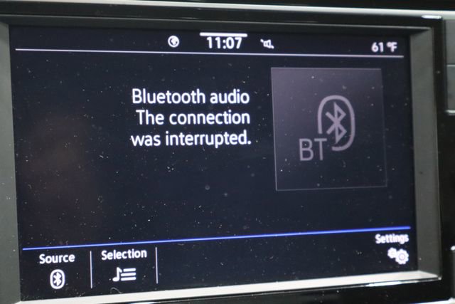 Used 2024 Volkswagen Jetta SE image 33