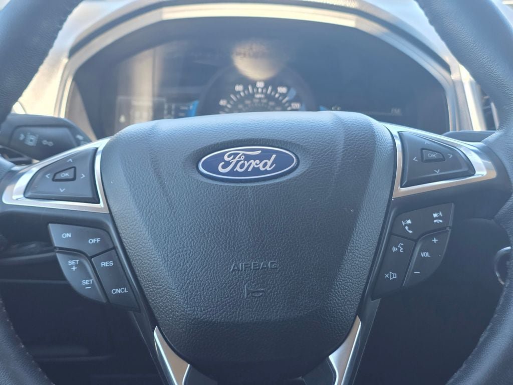 Used 2022 Ford Edge SEL AWD/4WD image 19