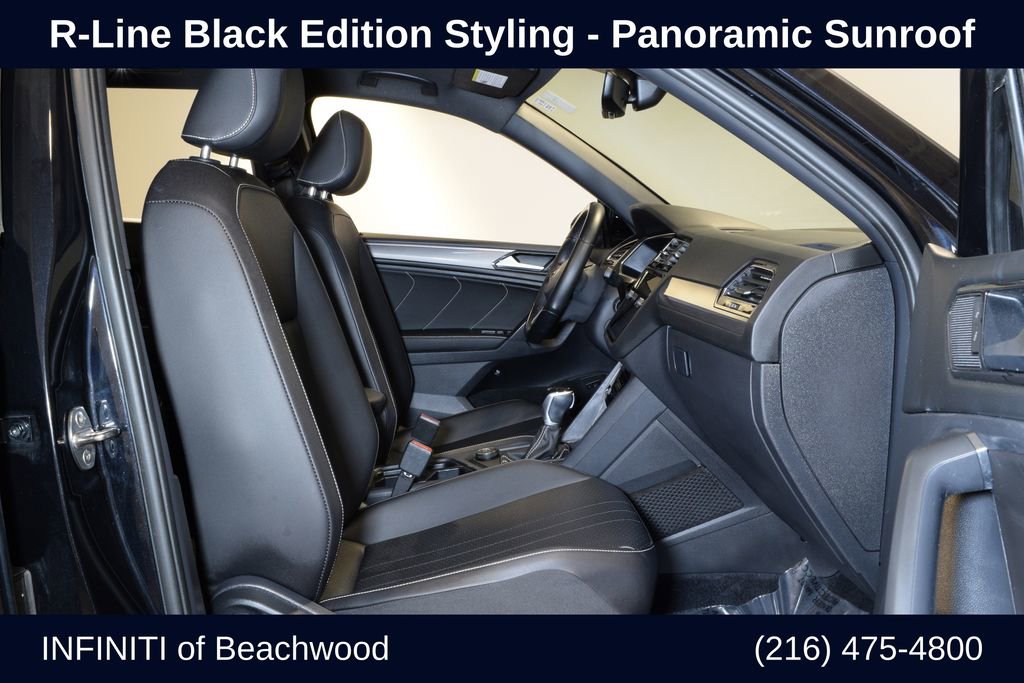 Used 2022 Volkswagen Tiguan SE R-Line image 31