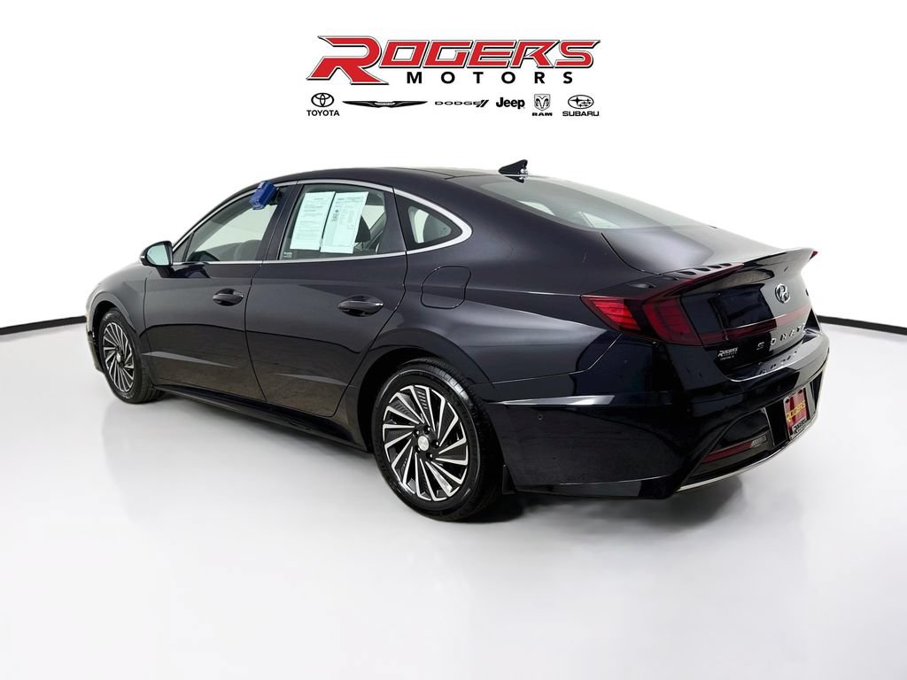 Used 2023 Hyundai Sonata Limited w/ Cargo Package FWD image 6