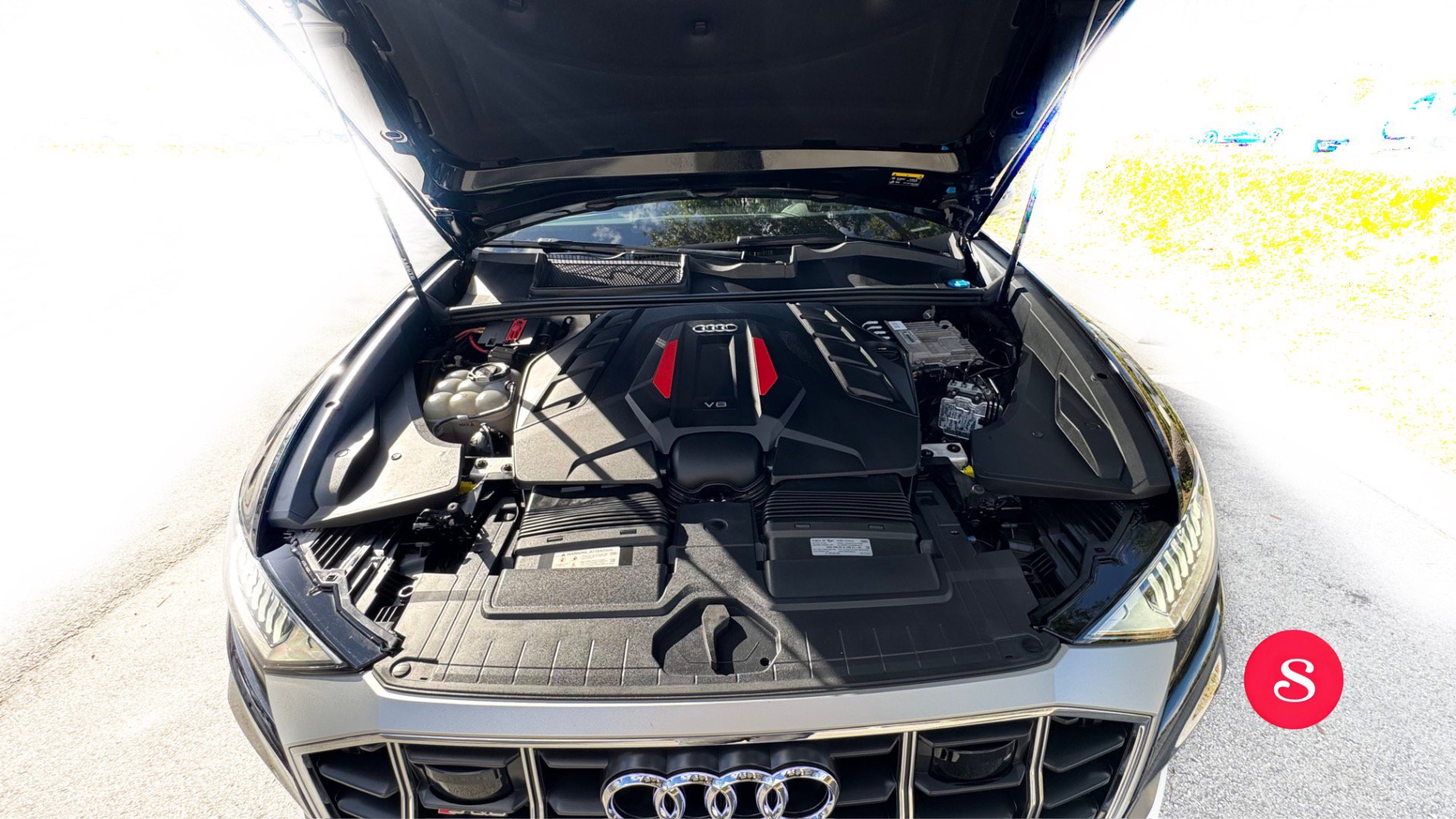 Used 2023 Audi SQ8 Prestige w/ Prestige Package AWD/4WD image 18