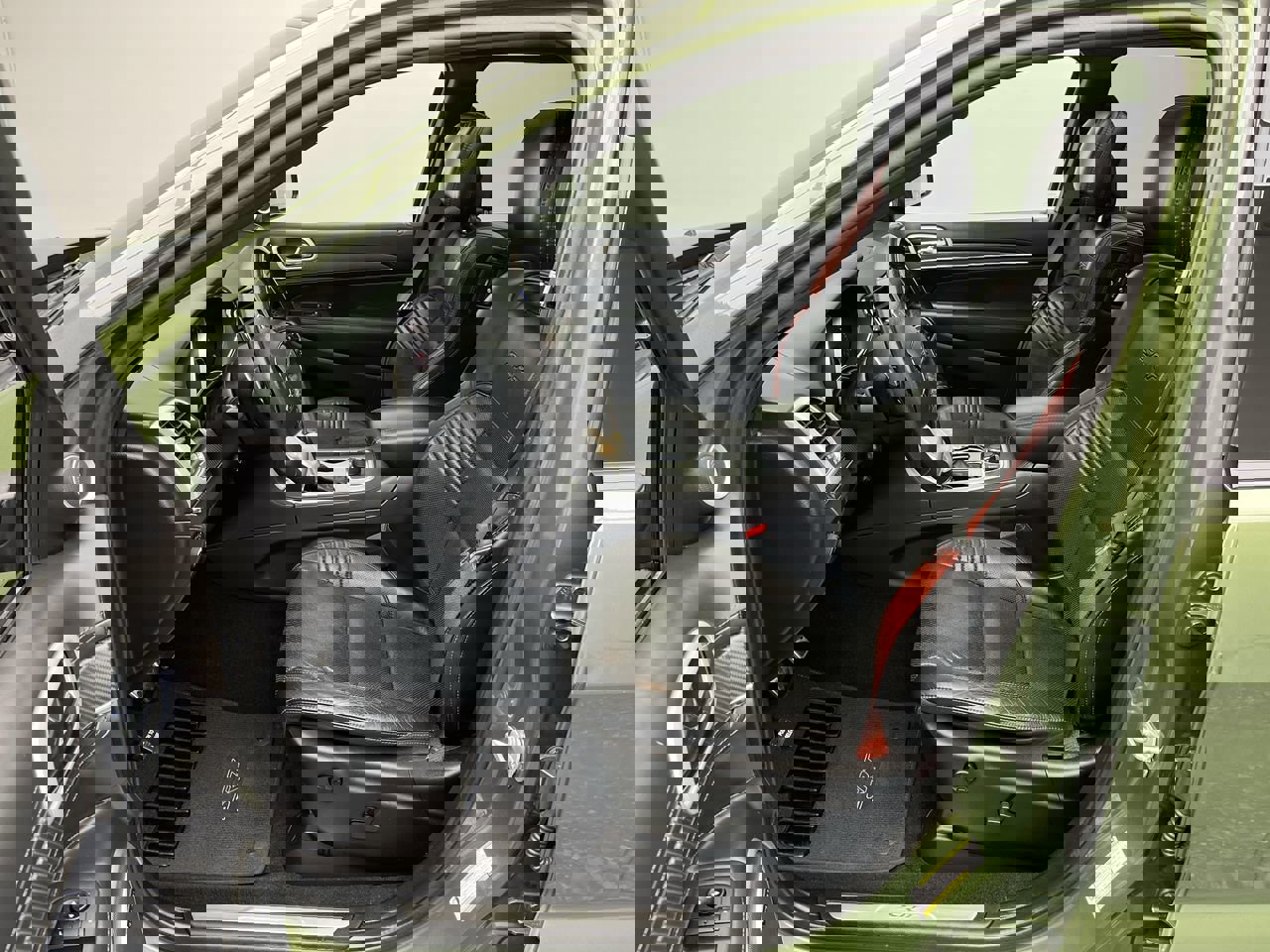 Used 2021 Jeep Grand Cherokee SRT image 3