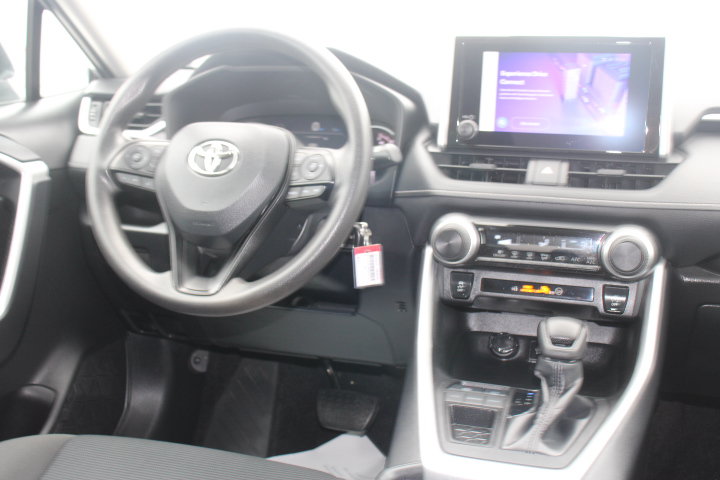 Certified 2024 Toyota RAV4 LE FWD image 22
