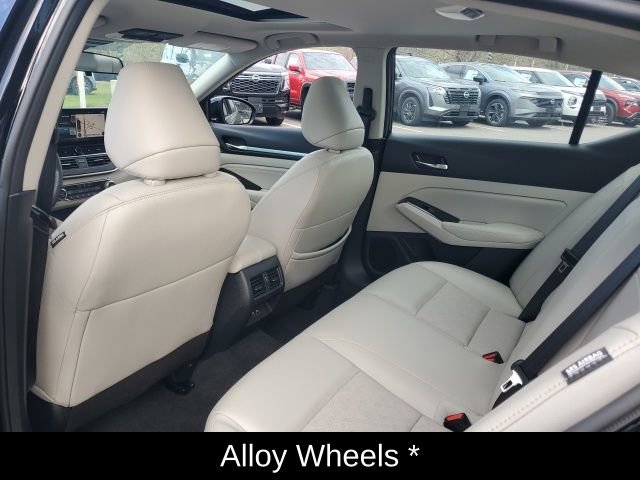 Certified 2023 Nissan Altima 2.5 SL FWD image 20