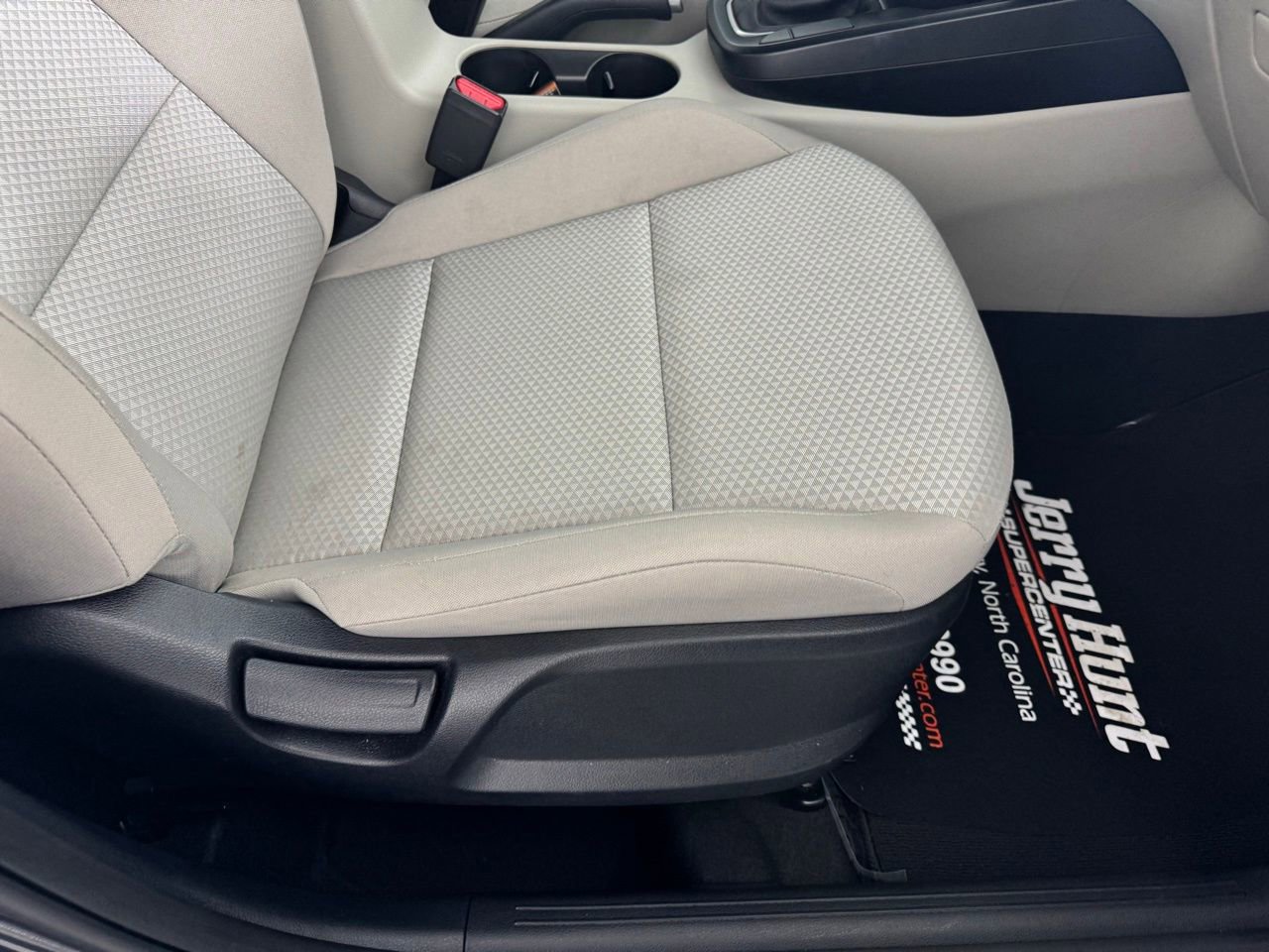 Used 2025 Kia Soul LX image 29