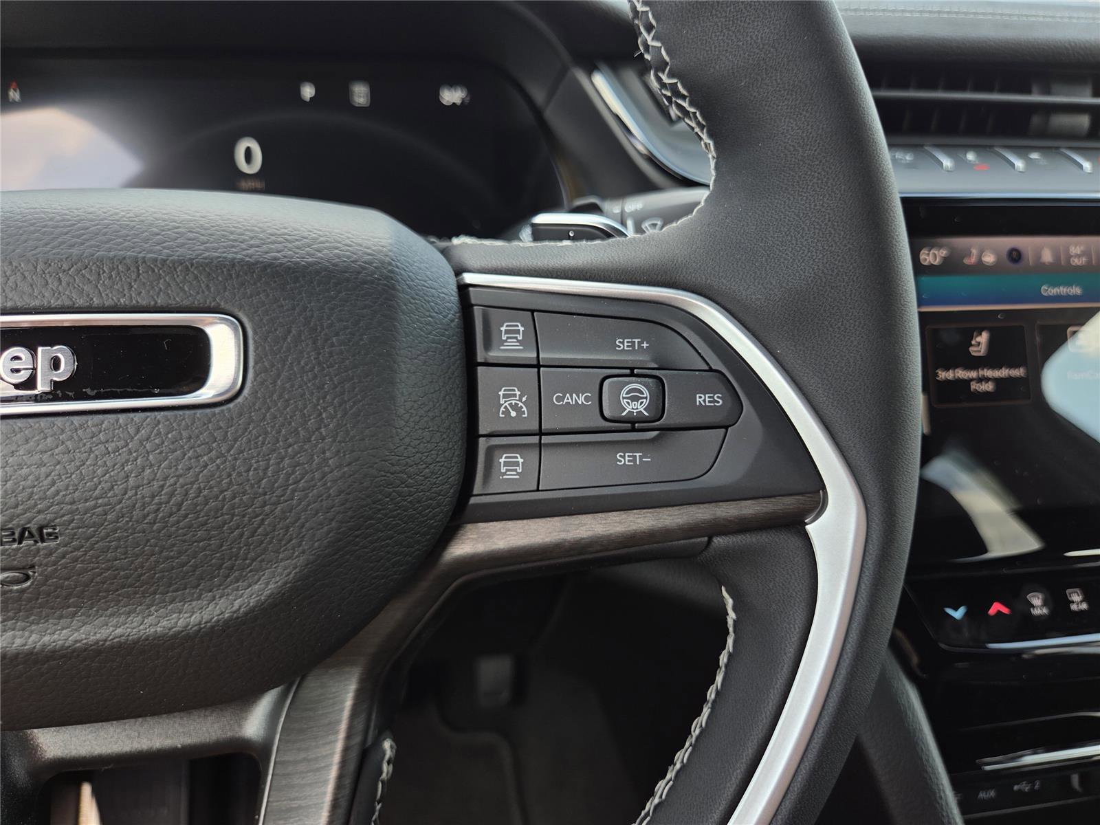 New 2026 Jeep Grand Cherokee L Limited image 29