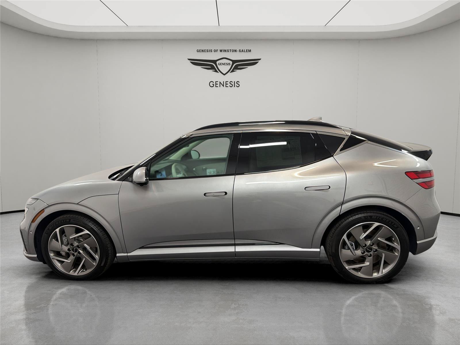 New 2026 Genesis GV60 Advance AWD/4WD image 2