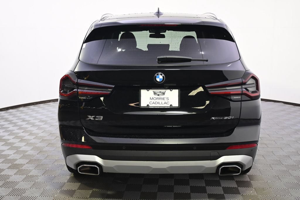 Used 2023 BMW X3 xDrive30i w/ Premium Package AWD/4WD image 5