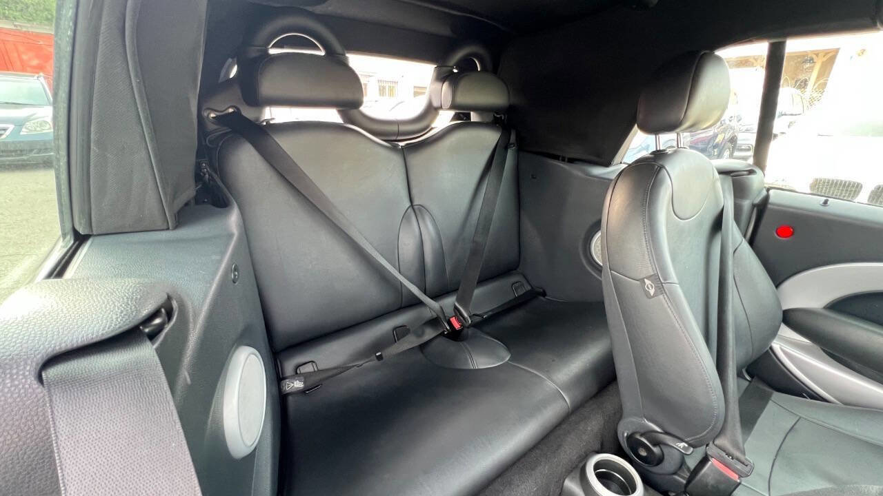 Used 2008 MINI Cooper Convertible image 17