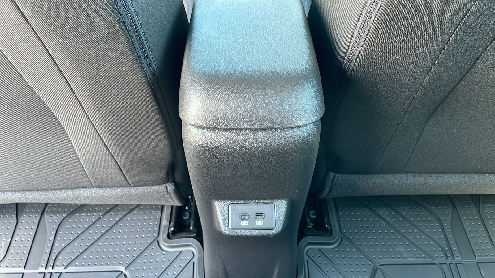 New 2027 Chevrolet Bolt LT w/ Comfort Package FWD image 14