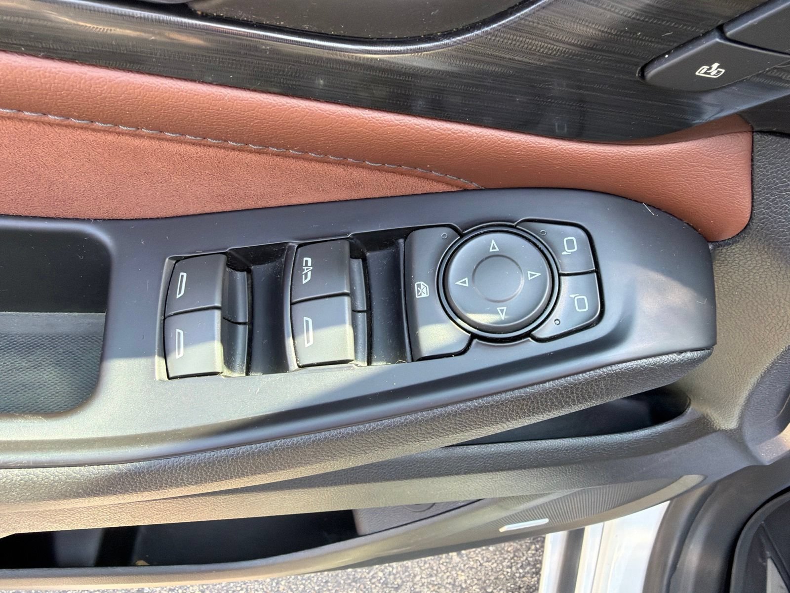 Used 2018 Chevrolet Traverse High Country w/ LPO, Floor Liner Package AWD/4WD image 13
