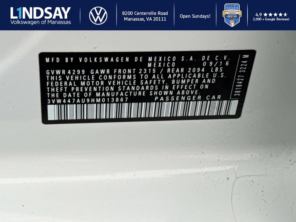 Used 2017 Volkswagen GTI SE image 25