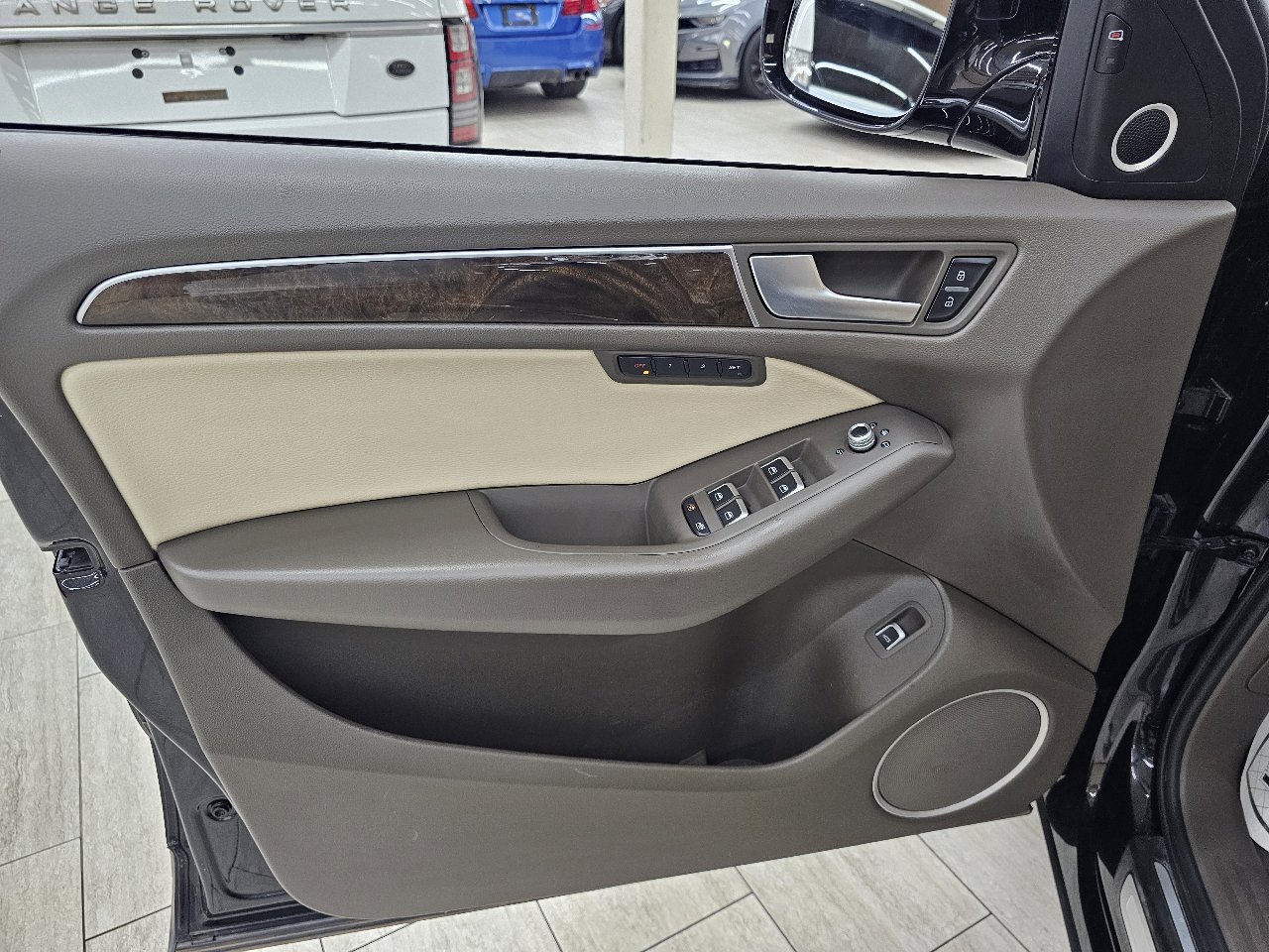 Used 2017 Audi Q5 2.0T Premium Plus w/ Technology Package image 39