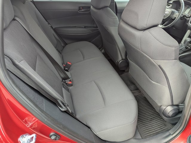 Used 2025 Toyota Corolla Cross LE image 14