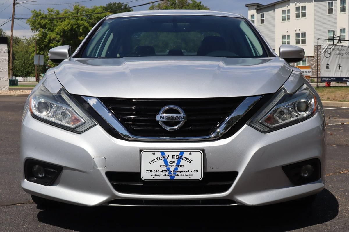 Used 2018 Nissan Altima 2.5 SL FWD image 13