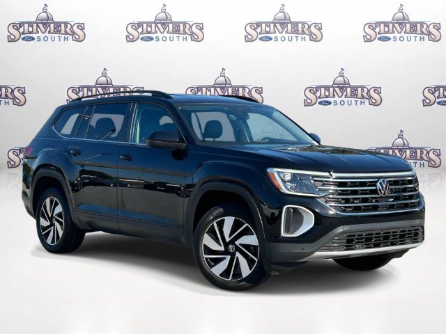 Used 2025 Volkswagen Atlas SE