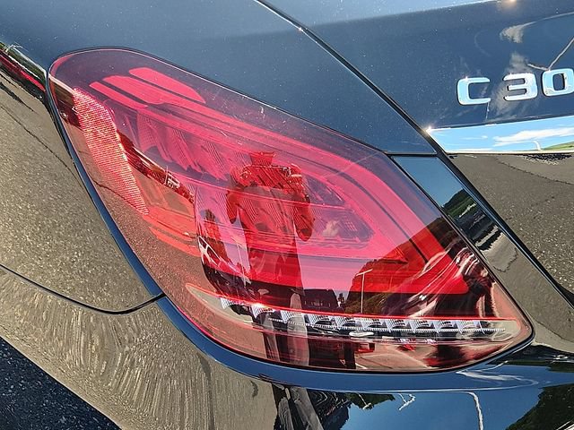 Used 2019 Mercedes-Benz C 300 4MATIC Sedan image 10