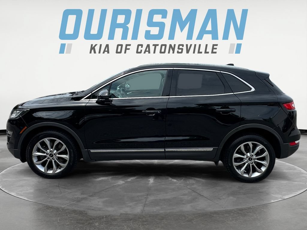 Used 2017 Lincoln MKC Select w/ Select Plus Package AWD/4WD image 3